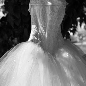 David’s Bridal White Wedding Dress - new